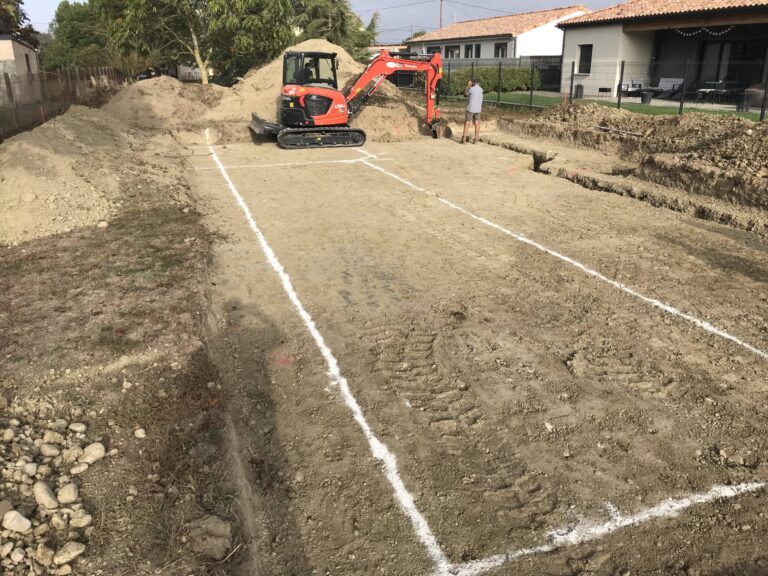 Ouverture de chantier et réalisation de la plateforme